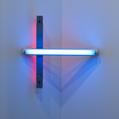 Dan Flavin / Dan Flavin Untitled  1969 61 x 61 cm blue and red fluorescent light (CL #222)