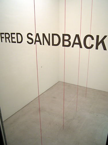 Fred Sandback / Untitled (Sculptural Study, Four part Vertical Construction) ca. 2000/2007 floor to ceiling x 334 cm red acrylic yarn FLS2592